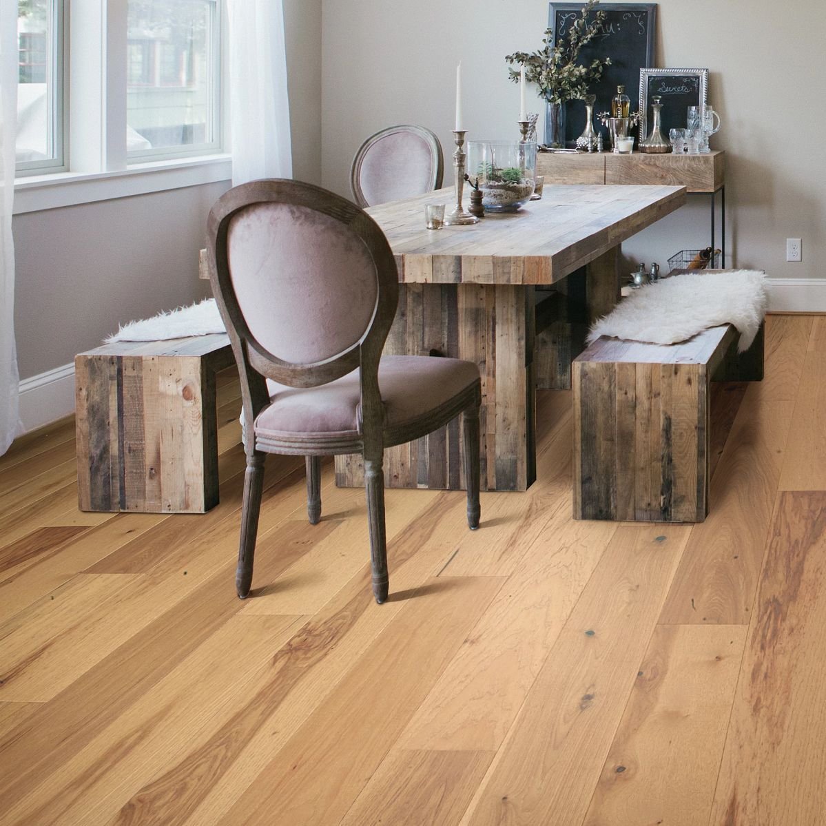 dining room from Er Walker Flooring Specialists in Fayetteville, GA